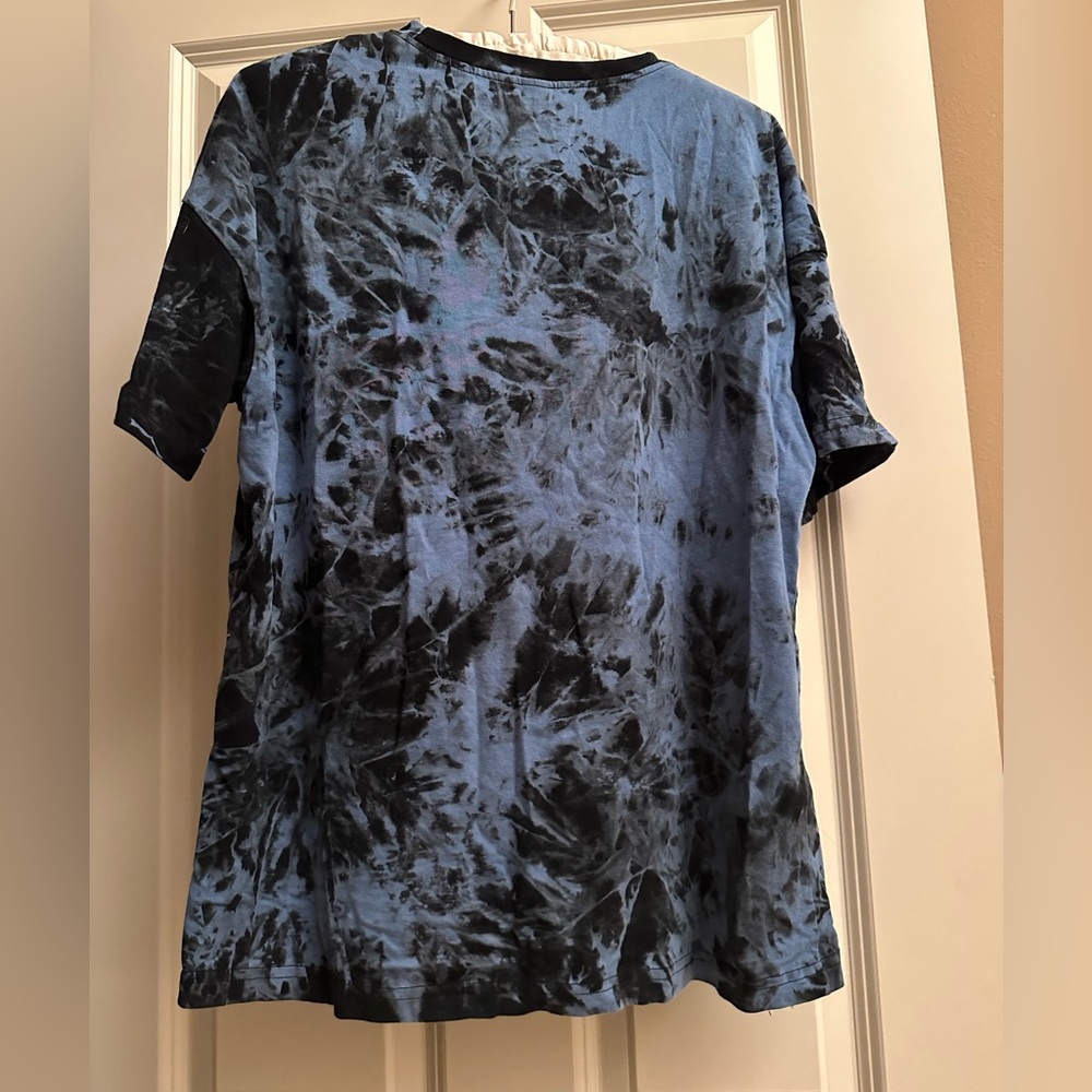 Graphic tee - Picture 3 of 4